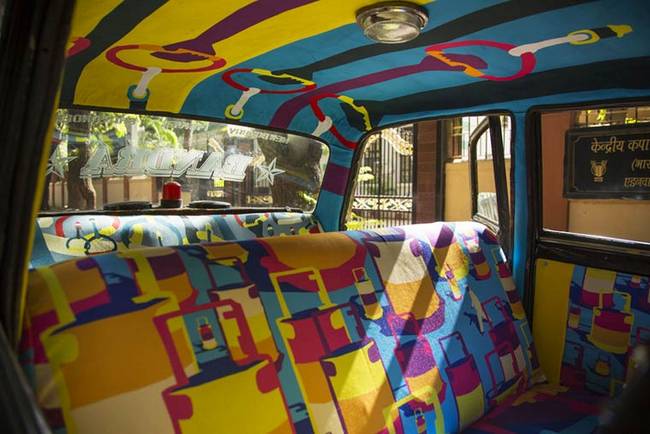 taxis-decorados-por-artistas-indianos-9