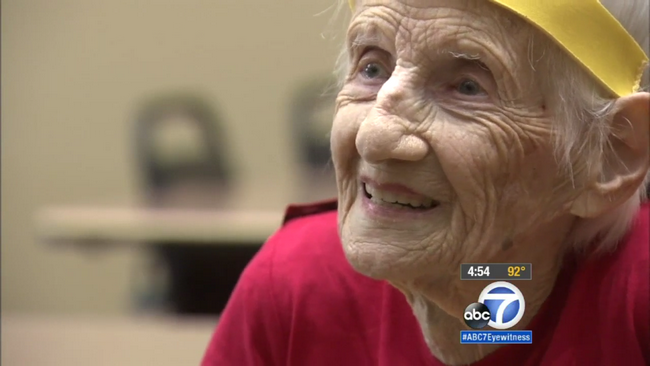 idosa-103-anos-mulher-maravilha-4